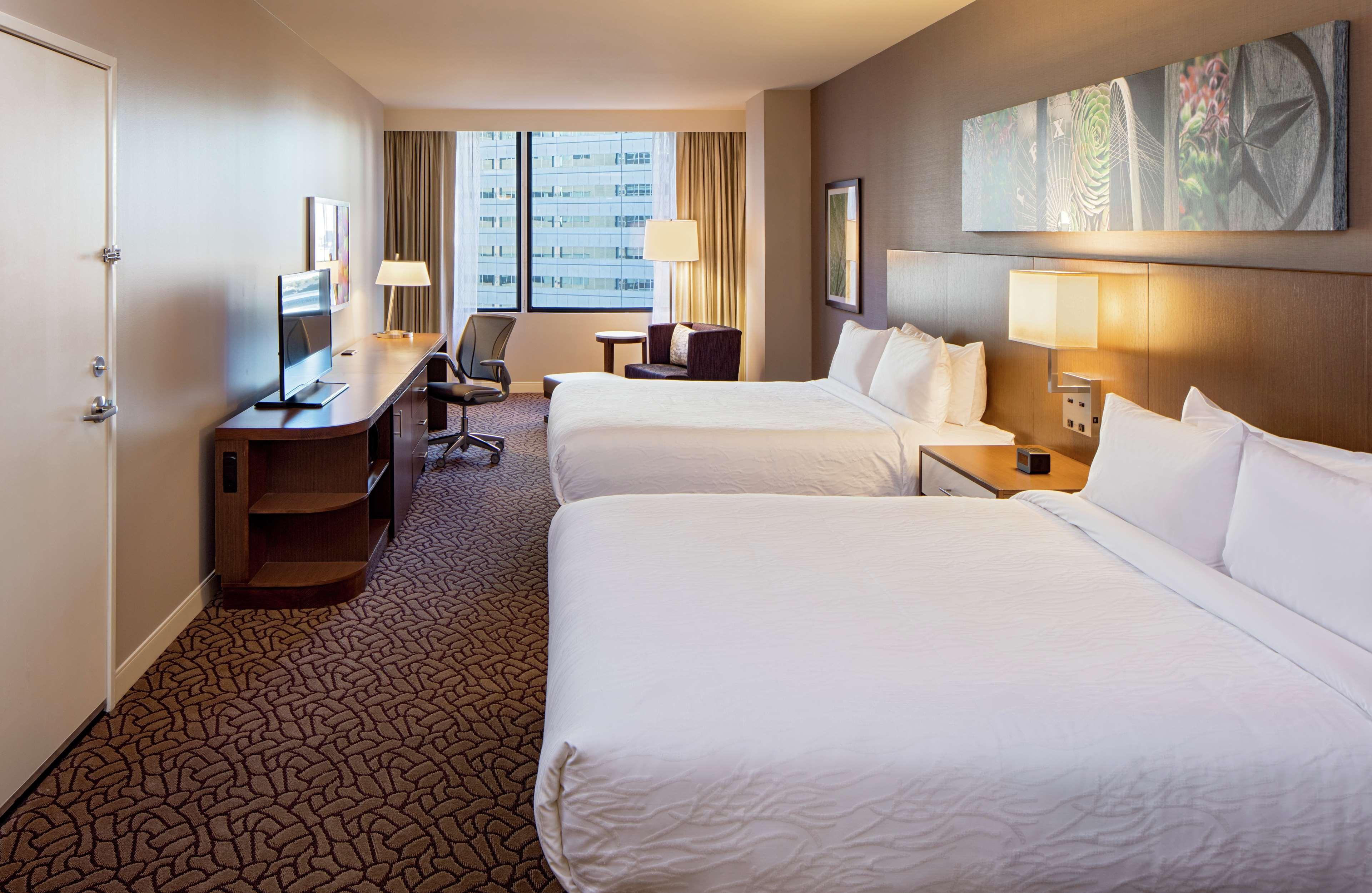 Hilton Garden Inn Downtown Даллас Екстер'єр фото