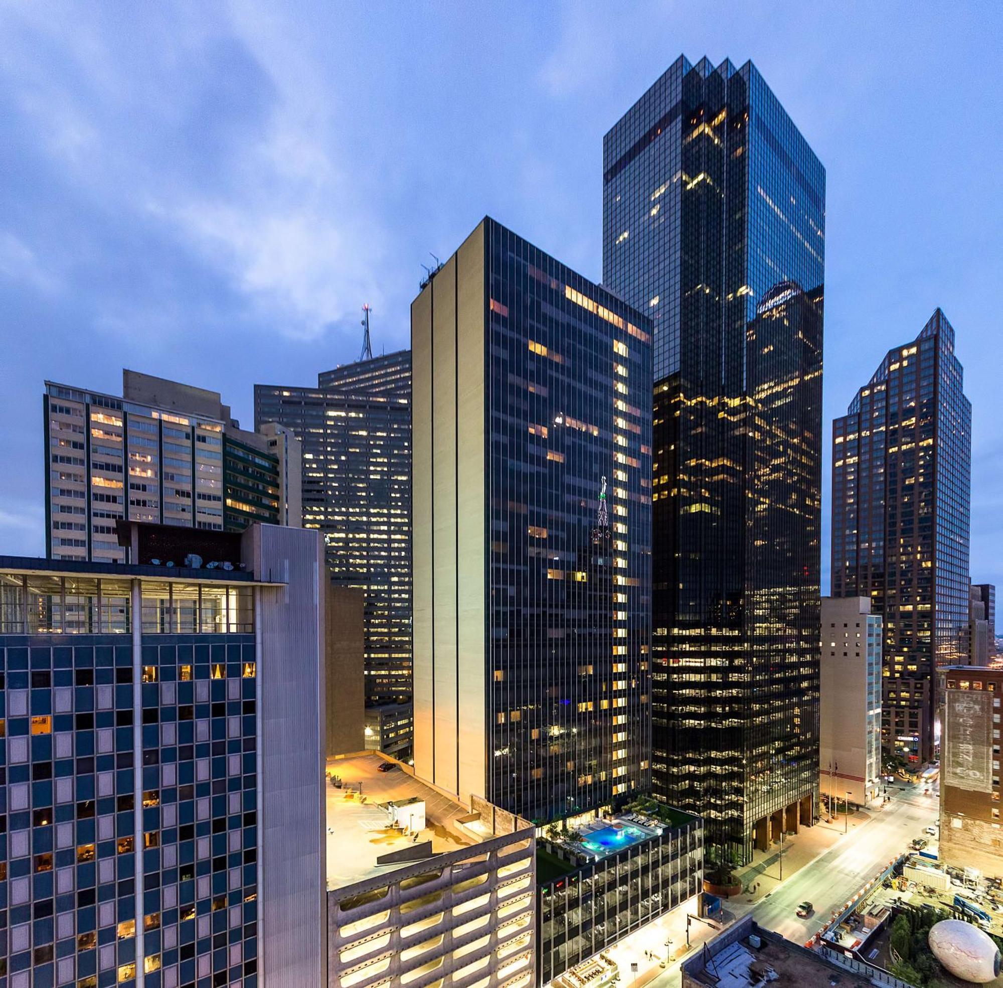 Hilton Garden Inn Downtown Даллас Екстер'єр фото